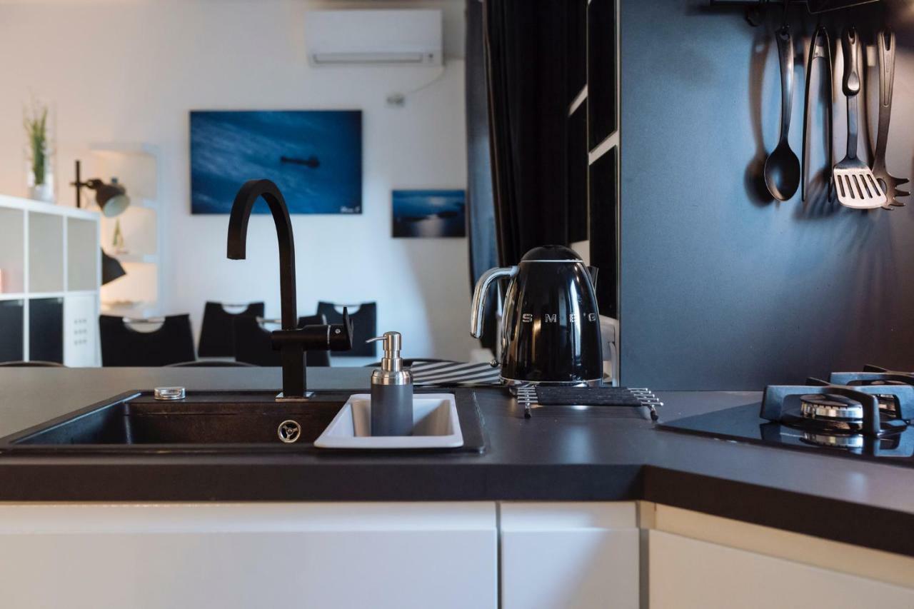 Tres Chic Double Sized Apartment Bucareste Exterior foto